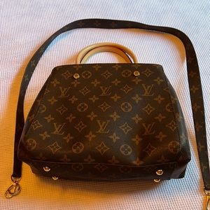 Faux Louis Vuitton 5 compartment purse